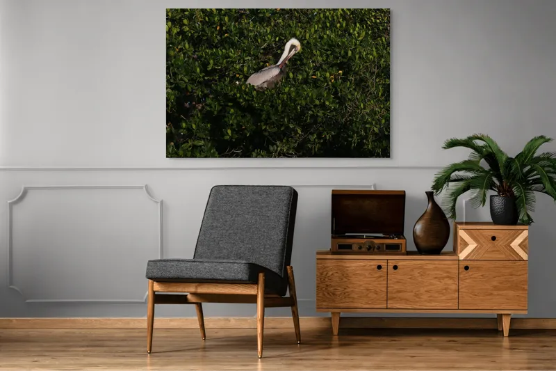 Tablou Canvas, "Pelicani printre frunze verzi", Pelican, Frunze, Verdeață, Lumină, Natură, Penaj, Odihnă, Camuflaj., 150 x 100 cm – poza 8