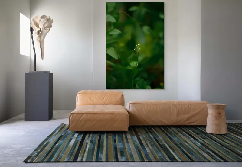 Tablou Canvas, "Inima naturii printre frunze verzi", Verde, Frunziș, Delicat, Petale, Natură, Mic, Fragil, Luminos, 100 x 150 cm – poza 7