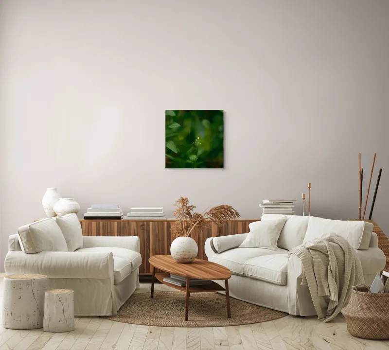 Tablou Canvas, "Inima naturii printre frunze verzi", Verde, Frunziș, Delicat, Petale, Natură, Mic, Fragil, Luminos, 50 x 50 cm – poza 7