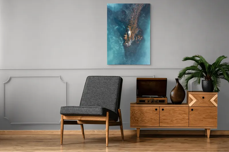 Tablou Canvas, "Insula Tăcută în Oceanul Albastru", Turcoaz, Stâncă, Valuri, Nisip, Apă, Textură, Contrast, Ocean, Umbre, Natură, 70 x 100 cm – poza 6