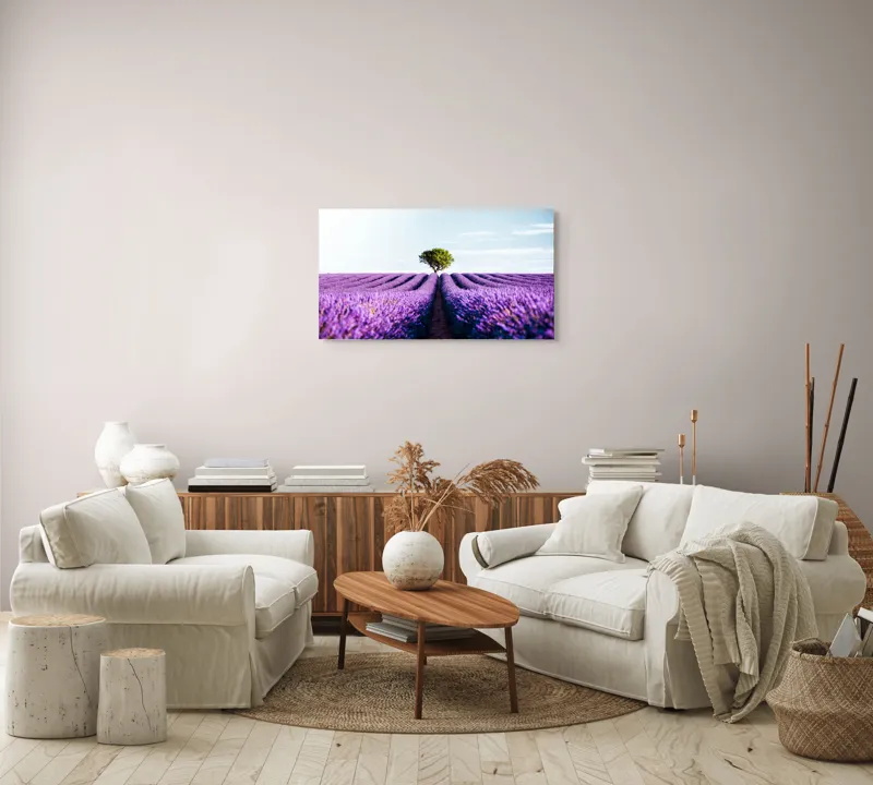 Tablou Canvas, "Lan de lavandă sub cer senin", Lavandă, Câmp, Copac, Albastru, Linia Orizontului, Rege, Natură, Parfum, Flori, Cer, Verde, Solitudine, 90 x 50 cm – poza 4