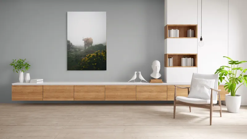 Tablou Canvas, "Vaca rătăcită printre ceață și flori", Nor, Vacă, Ceață, Munți, Vegetație, Ploaie, Natură, Melancolie, 100 x 150 cm – poza 8