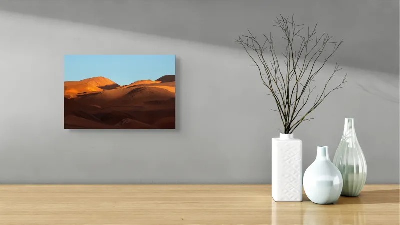 Tablou Canvas, "Umbrele aurii ale deșertului la amurg", Deșert, Dune, Apus, Nisip, Seară, Lumină, Coline, Căldură, Sereinitate, Contrast, 39 x 26 cm – poza 8