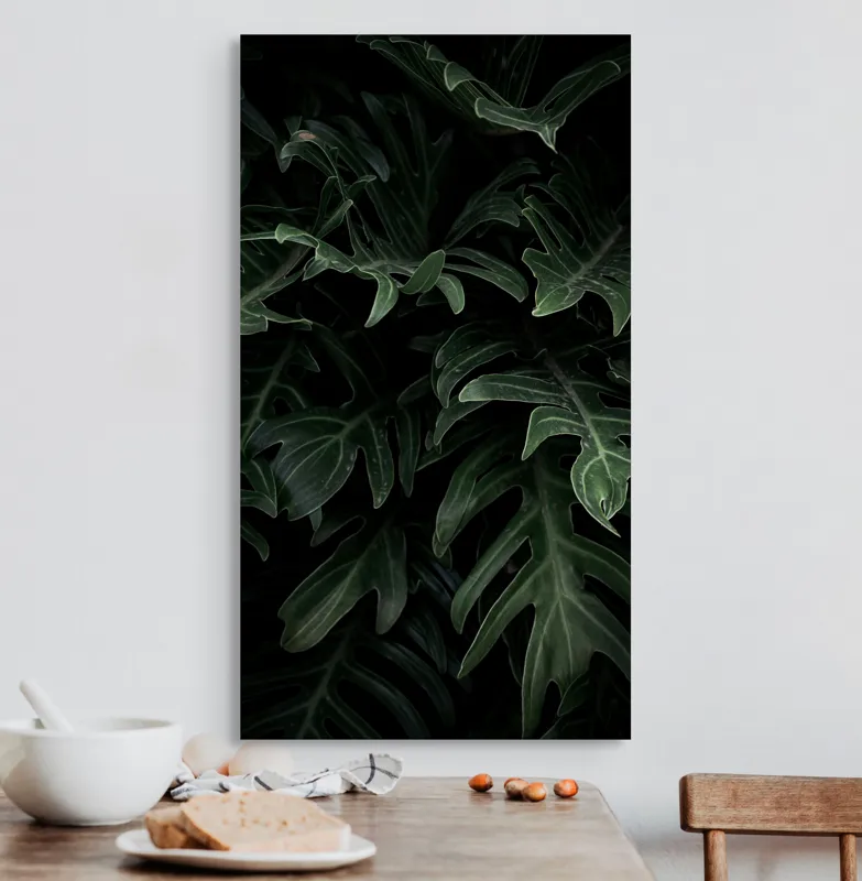 Tablou Canvas, "Frunzele misterioase din umbra pădurii", Frunze, Verde, Întuneric, Natură, Vitalizează, Misterioase, Textură, 50 x 90 cm – poza 3
