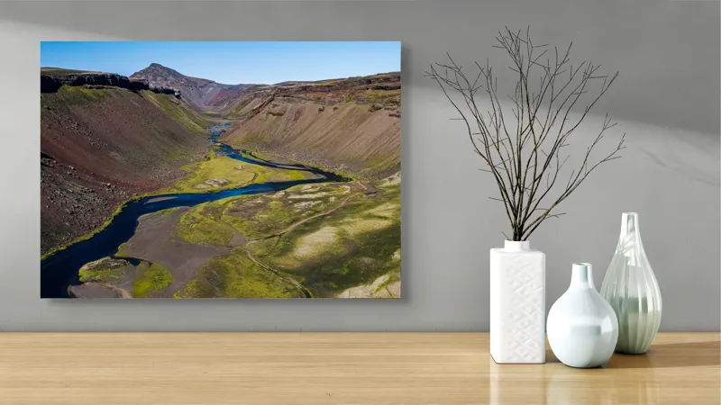 Tablou Canvas, "Culorile văilor nordice se îmbină", Munți, Vale, Râu, Vegetație, Cer, Peisaj, Natură, Pitoresc, Forme, Stânci, 70 x 50 cm – poza 3