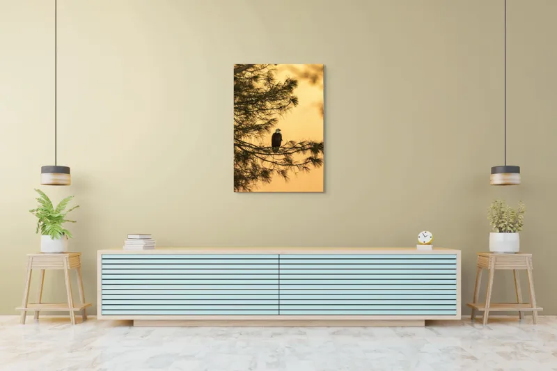 Tablou Canvas, "Vulturul în apusul de aur", Vultur, Ramură, Apus, Siluetă, Natură, Liniște, Eleganță, Contemplare, 70 x 100 cm – poza 5