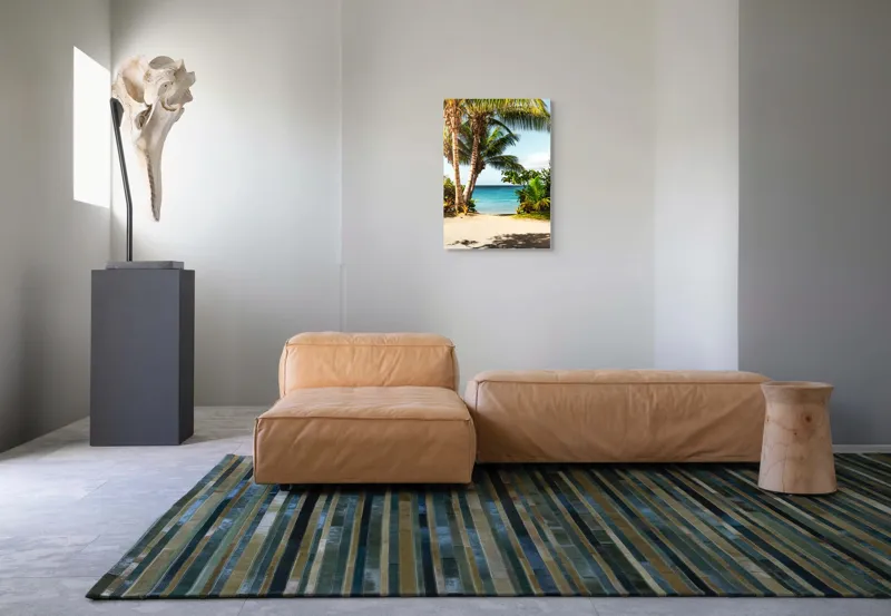 Tablou Canvas, "Vara liniștită pe țărm tropical", Palmiere, Plajă, Apă, Azur, Vegetație, Cer, Relaxare, Natură, 50 x 70 cm – poza 7