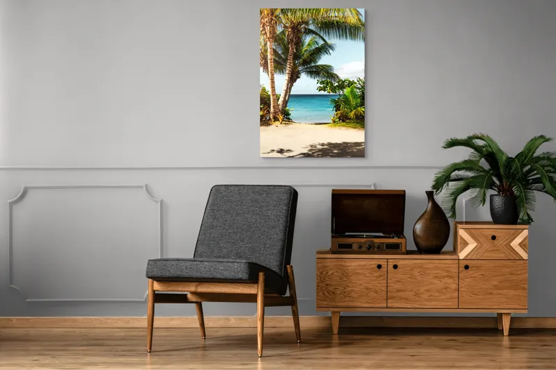 Tablou Canvas, "Vara liniștită pe țărm tropical", Palmiere, Plajă, Apă, Azur, Vegetație, Cer, Relaxare, Natură, 70 x 100 cm – poza 6
