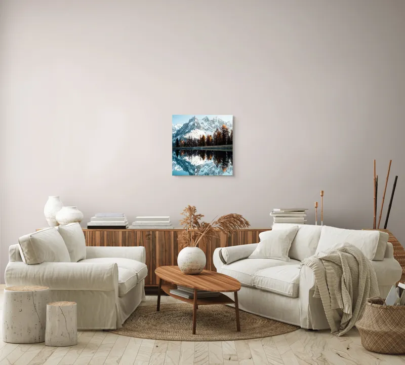 Tablou Canvas, "Reflecții alpine în oglinda lacului", Munți, Reflecție, Copaci, Apă, Cer, Zăpadă, Toamnă, Liniște, Majestuos, Natură, 50 x 50 cm – poza 7