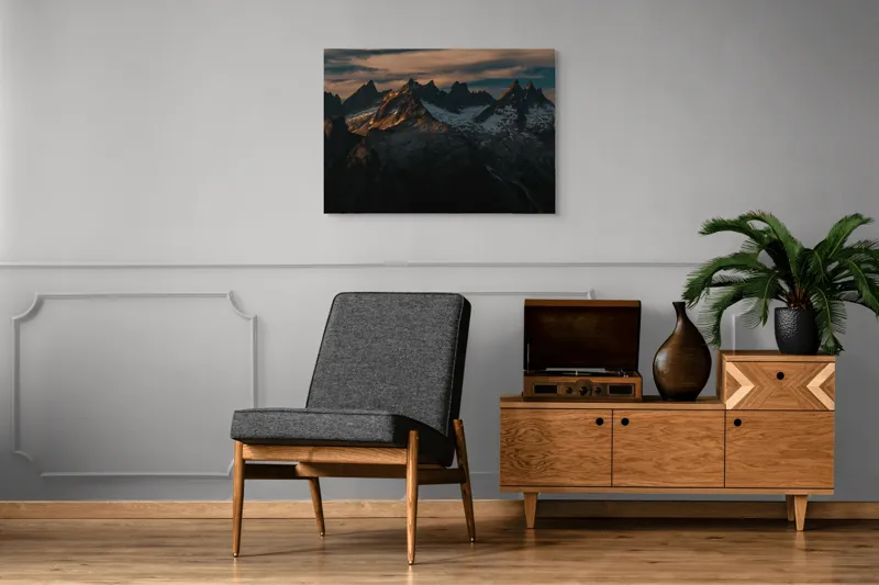 Tablou Canvas, "Vârfuri de munte în apus aramiu", Imposing, Majestic, Rugged, Snowy, Illuminated, 100 x 70 cm – poza 8