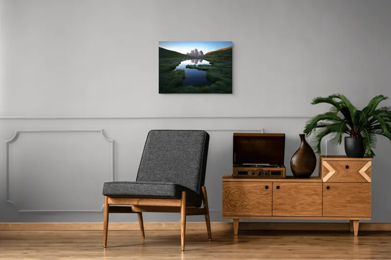 Tablou Canvas, "Reflecții ale crestelor în apă lină", Renastere, Reflexie, Liniste, Grandeur, Splendoare, Natura, Verdeata, Uimire, Serenitate, Maretie, 70 x 50 cm – poza 4