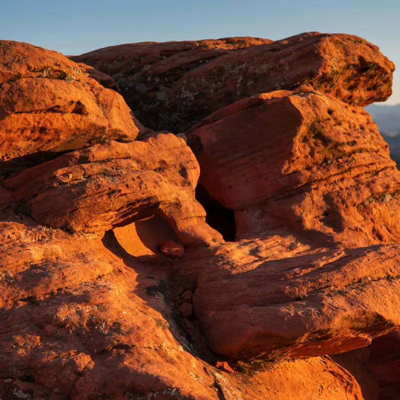 Tablou Canvas, "Rock Formation at Sunset", Pietre, Roci, Apus, Peisaj, Natura, Desert, Texturi, Umareni, Umbre, Formatiuni, Soare, Lumina, 50 x 50 cm – poza 2