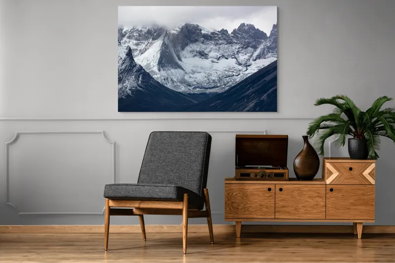 Tablou Canvas, "Zăpezi veșnice pe vârfuri stâncoase", Nor, Vârf, Zăpadă, Piscuri, Rocă, Pădure, Umbre, Răceală, 150 x 100 cm – poza 8