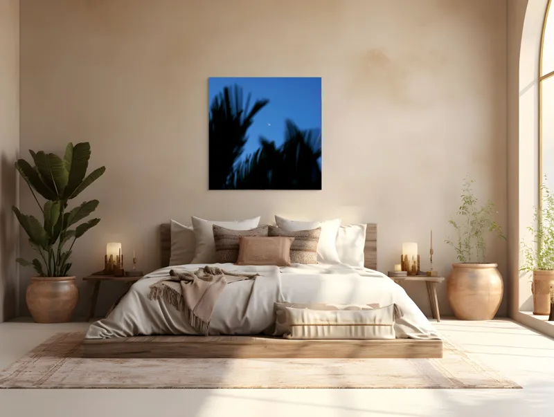 Tablou Canvas, "Luna și frunzele umbre ale serii", Lună, Serenitate, Siluete, Frunziș, Nocturnă, Blândețe, Cer, Crepuscul, 100 x 100 cm – poza 4