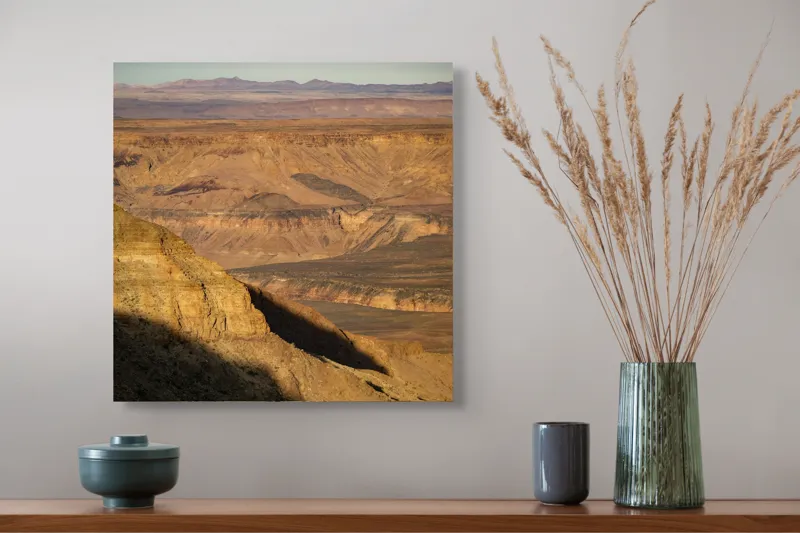 Tablou Canvas, "Umbre și lumină în deșertul arid", Peisaj, Deșert, Munți, Uscat, Stâncos, Nisip, Relieful, Arid, Vedere, Mozaic, Natură, 50 x 50 cm – poza 4