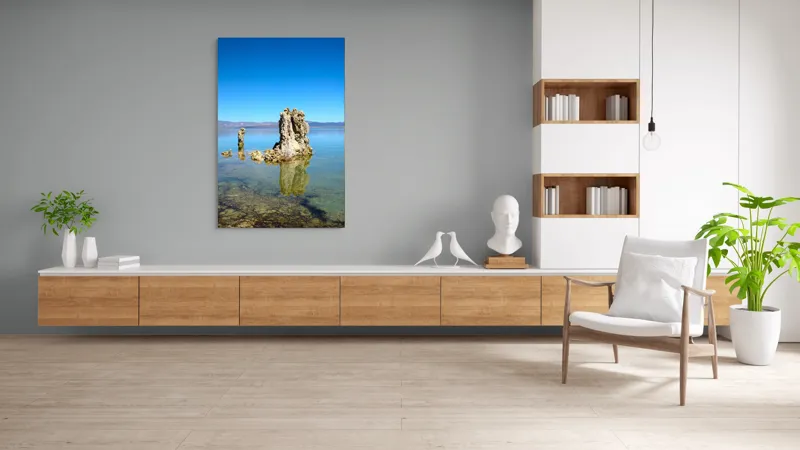Tablou Canvas, "Stânci misterioase în lac liniștit", Stâncă, Apă, Reflecție, Cer, Natură, Liniște, Albastru, Peisaj, Lumină, Claritate., 100 x 150 cm – poza 8