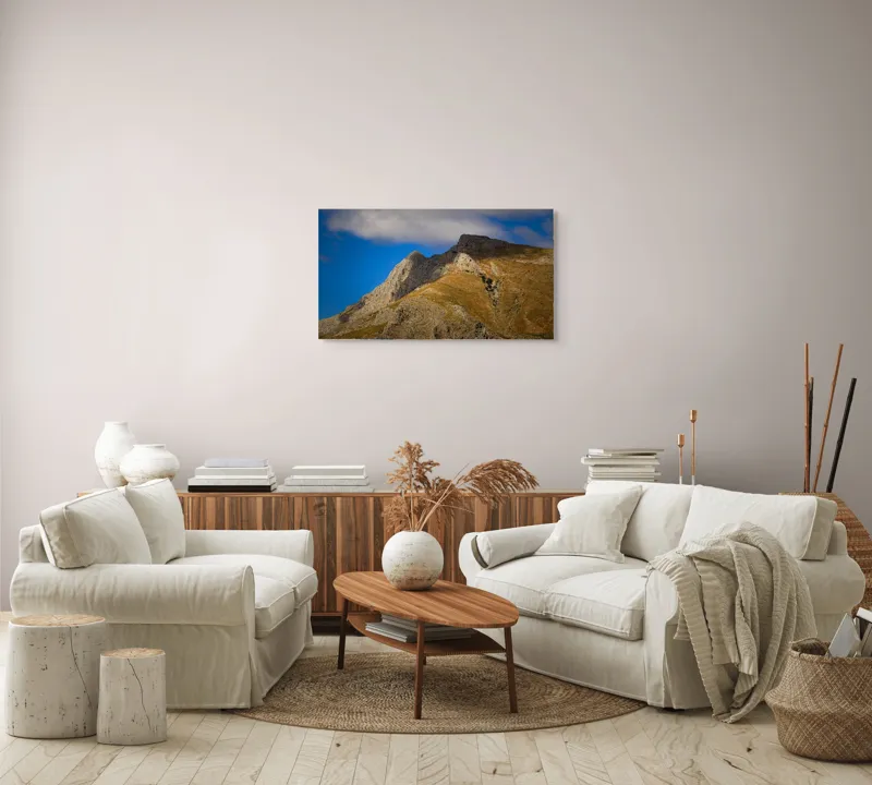 Tablou Canvas, "Muntele sub cerul albastru", Rocă, Munte, Cer, Nori, Umbre, Peisaj, Natură, Lumină, Vârfuri, Culoare., 90 x 50 cm – poza 4