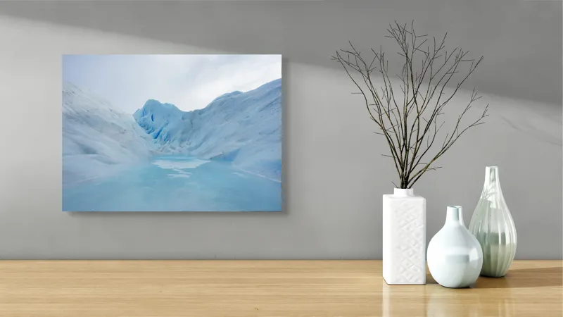 Tablou Canvas, "Povestea gheții albastre fără sfârșit", Gheață, Albastru, Munte, Lumină, Apă, Răceală, Natură, 54 x 39 cm – poza 3