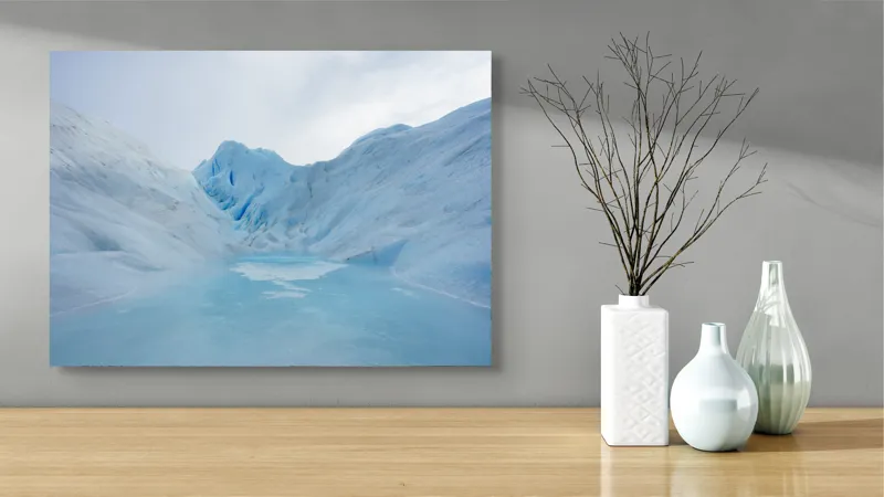 Tablou Canvas, "Povestea gheții albastre fără sfârșit", Gheață, Albastru, Munte, Lumină, Apă, Răceală, Natură, 70 x 50 cm – poza 3