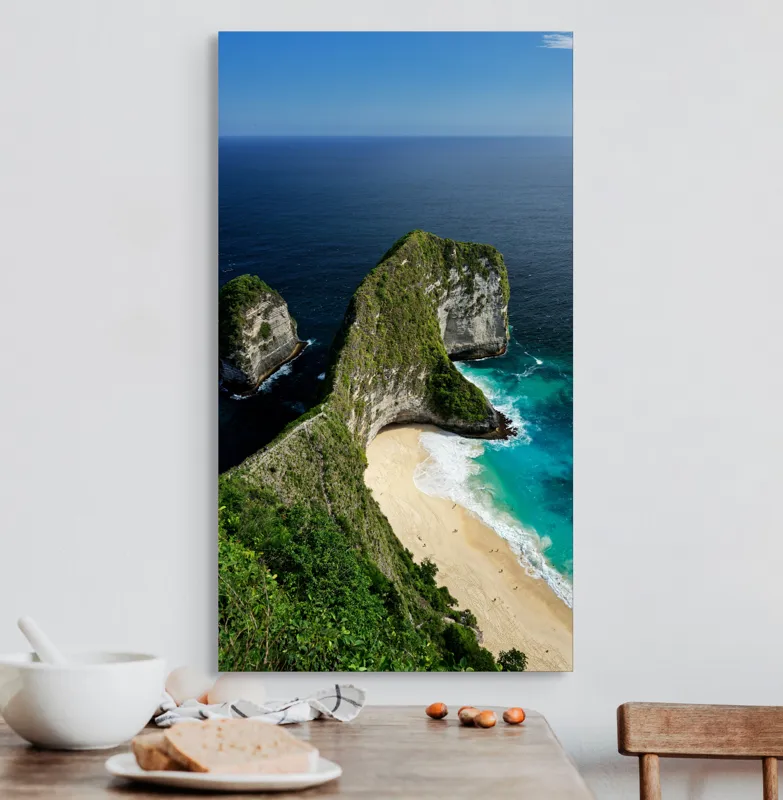 Tablou Canvas, "Cartea verde a oceanului albastru", Plajă, Stânci, Ocean, Valuri, Vegetație, Cer, Peisaj, Munte, Contur, Natură, 50 x 90 cm – poza 3