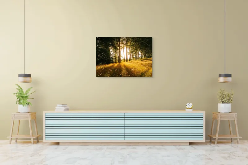 Tablou Canvas, "Lumina blândă a dimineții în pădure", Soare, Pădure, Razele, Lumină, Iarbă, Flori, Apus, Natură, Trunchiuri, Serenitate, 100 x 70 cm – poza 4