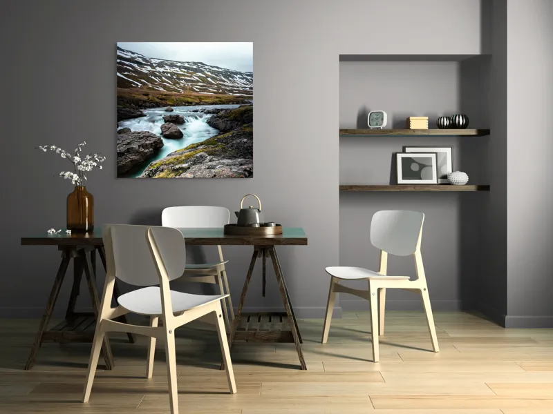 Tablou Canvas, "Cascadă în peisaj montan înzăpezit", Peisaj, Râuri, Munți, Zăpadă, Nor, Apă, Piatre, Tundră, Văi, Natură, 100 x 100 cm – poza 6