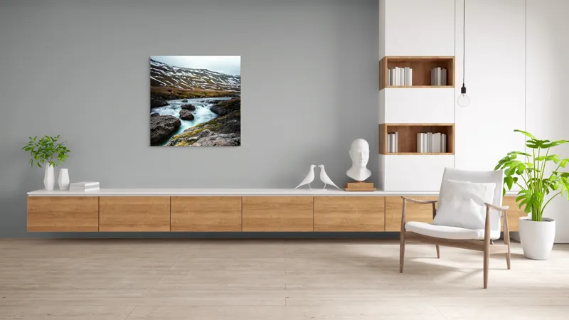 Tablou Canvas, "Cascadă în peisaj montan înzăpezit", Peisaj, Râuri, Munți, Zăpadă, Nor, Apă, Piatre, Tundră, Văi, Natură, 100 x 100 cm – poza 8