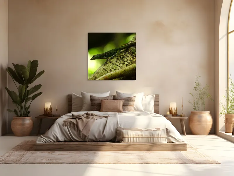 Tablou Canvas, "Șopârla verde pe trunchiul copacului", 100 x 100 cm – poza 4