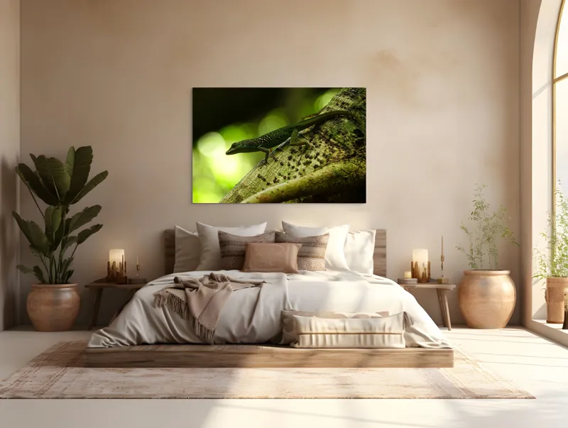 Tablou Canvas, "Șopârla verde pe trunchiul copacului", Nu pot confirma ce animal este acesta., 150 x 100 cm – poza 4
