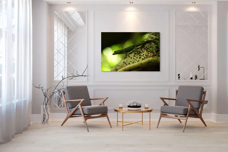 Tablou Canvas, "Șopârla verde pe trunchiul copacului", Nu pot confirma ce animal este acesta., 150 x 100 cm – poza 7