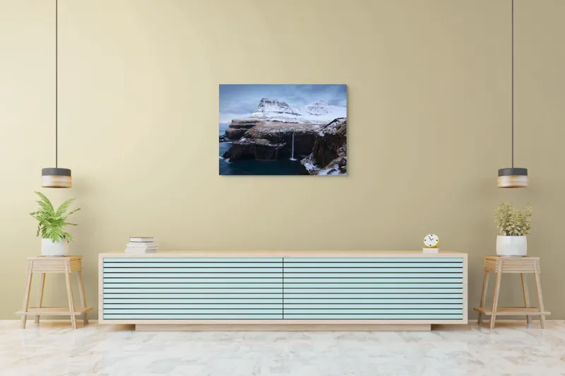 Tablou Canvas, "Cascada în peisajul înghețat de munte", 100 x 70 cm – poza 4