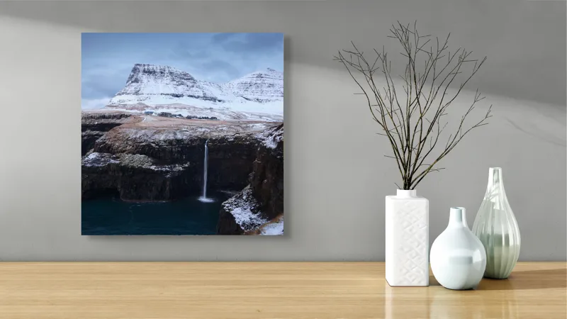 Tablou Canvas, "Cascada în peisajul înghețat de munte", 50 x 50 cm – poza 3