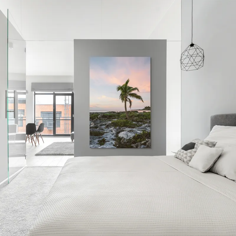 Tablou Canvas, "Singuraticul palmier pe țărm stâncos", Palmier, Apus, Cer, Ocean, Stânci, Vegetație, Tranquilitate, Romanticism, 100 x 150 cm – poza 5