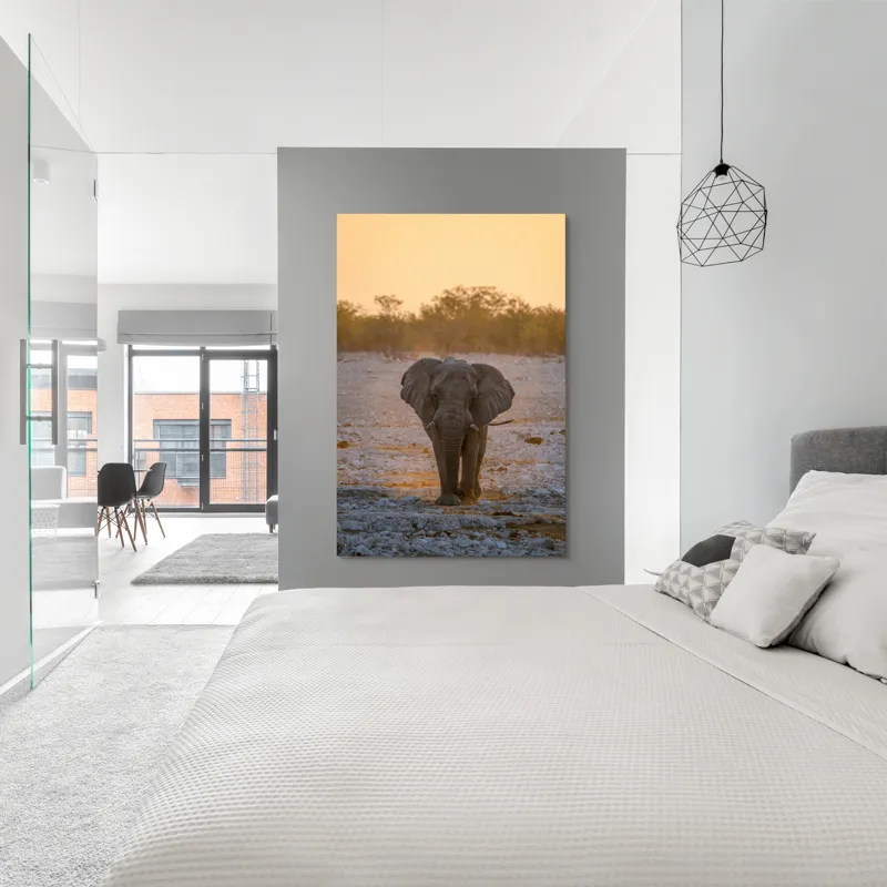 Tablou Canvas, "Elefantul în lumina apusului african", Elefant, Apus, Savana, Tranquilitate, Natură, Eleganță, Solitudine, Serenitate, 100 x 150 cm – poza 5