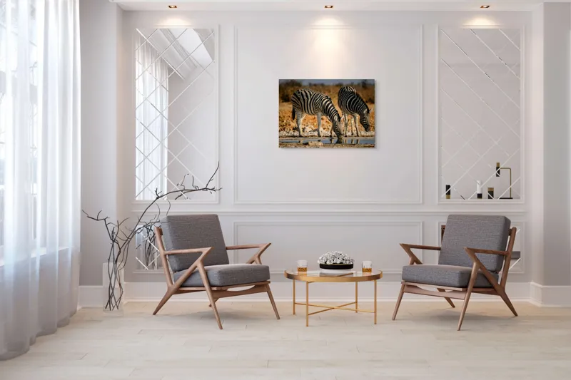 Tablou Canvas, "Zebre la adăpat în savană", Dungi, Zebre, Apă, Oglindire, Serenitate, Natură, Armonie, Safari, Africa, Asfințit, 100 x 70 cm – poza 5