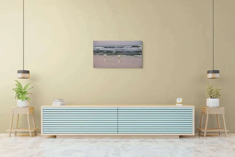 Tablou Canvas, "Pescărușii la țărmul înserării", Păsări, Plajă, Valuri, Ocean, Nisip, Apus, Liniște, Natură, Frumusețe, Reflecții, 90 x 50 cm – poza 5