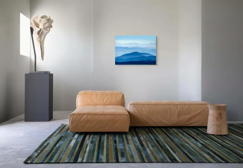 Tablou Canvas, "Peisaj de munți albastru intens", Albastru, Munte, Ceață, Liniște, Priveliște, Orizont, Lumină, Coline, 70 x 50 cm – poza 8