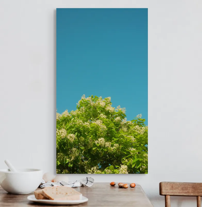 Tablou Canvas, "Înflorirea copacului sub cerul albastru", Flori, Frunze, Cer, Azuriu, Natură, Primăvară, Plante, Verdeață, 50 x 90 cm – poza 3