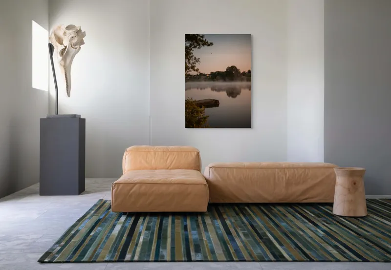 Tablou Canvas, "Răsăritul liniștit peste lacul mistuit", Pace, Reflecție, Răsărit, Copaci, Lac, Ceață, Serenitate, 70 x 100 cm – poza 7
