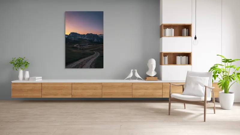 Tablou Canvas, "Drumul tăcut spre munții înzăpeziți", Drum, Apus, Munți, Cer, Lumină, Peisaj, Tranquilitate, Coline, Natură, Vârfuri, Umbre, Zori, 100 x 150 cm – poza 8