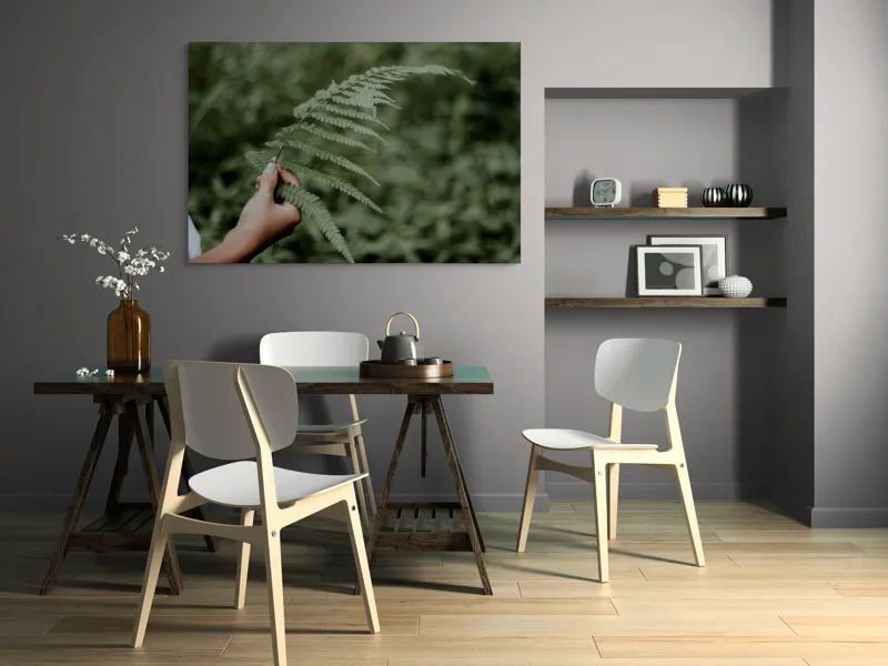 Tablou Canvas, "Frumusețea simplității naturale", Mână, Ferigă, Verde, Natură, Delicatețe, 150 x 100 cm – poza 5