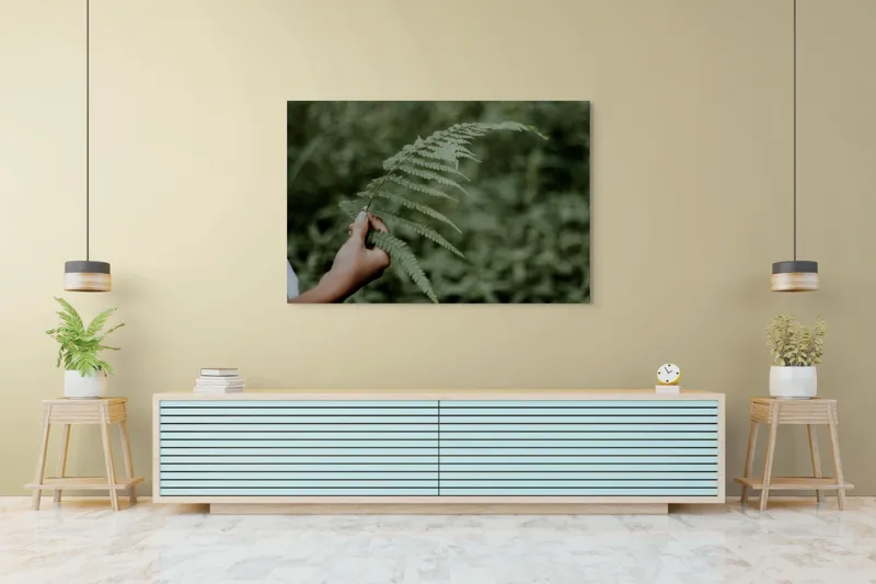 Tablou Canvas, "Frumusețea simplității naturale", Mână, Ferigă, Verde, Natură, Delicatețe, 150 x 100 cm – poza 6