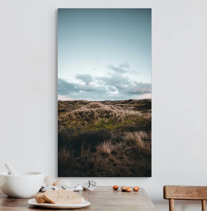 Tablou Canvas, "Serenitate peste dunele aurii", Nisip, Dune, Cer, Nori, Peisaj, Tranquilitate, Natură, 50 x 90 cm – poza 3