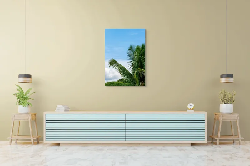 Tablou Canvas, "Vânt printre frunzele palmierilor", Cocotier, Frunze, Cer, Nori, Verde, Albastru, Tropical, Soare, Natura, Peisaj, 70 x 100 cm – poza 5