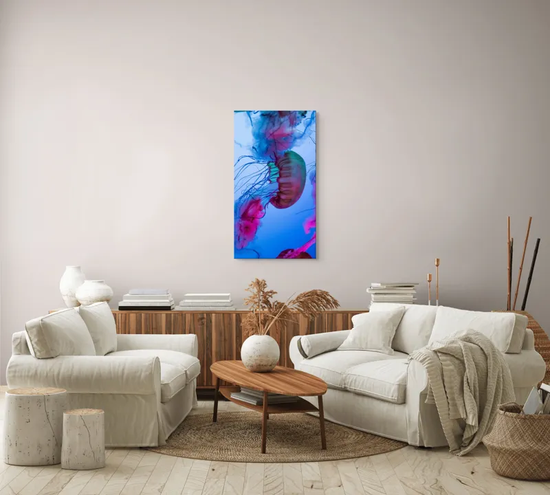 Tablou Canvas, "Dansul meduzelor în lumina oceanului", Meduze, Culori, Strălucire, Albastru, Roz, Tentacule, Apă, Lumină, 50 x 90 cm – poza 7