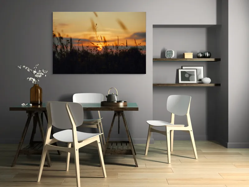 Tablou Canvas, "Apus de soare peste câmpie liniștită", Apus, Câmp, Siluetă, Cer, Iarbă, Floare, Lumină, Calm, Natură, Horizon, 150 x 100 cm – poza 5