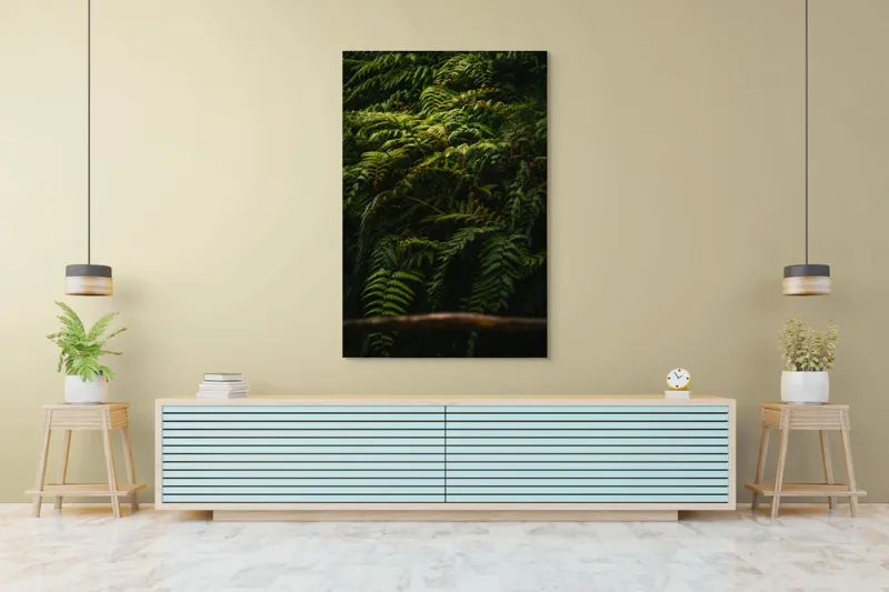Tablou Canvas, "Frunzișul unei păduri sălbatice", Frunze, Ferigi, Verde, Umbre, Natură, Vegetație, Densitate, Lumină, Frunziș, 100 x 150 cm – poza 4