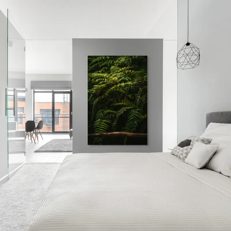 Tablou Canvas, "Frunzișul unei păduri sălbatice", Frunze, Ferigi, Verde, Umbre, Natură, Vegetație, Densitate, Lumină, Frunziș, 100 x 150 cm – poza 5