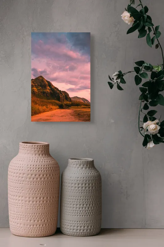 Tablou Canvas, "Drumul spre muntele liniștit ars de soare", Norii, Cerul, Muntele, Drumul, Iarba, Apusul, Peisajul, Culorile, Natura, 26 x 39 cm – poza 6