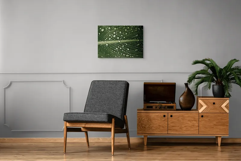 Tablou Canvas, "Picături de ploaie pe frunză verde", Picături, Frunză, Verde, Apă, Natură, Lumină, Textură, Răcoritoare, 70 x 50 cm – poza 4